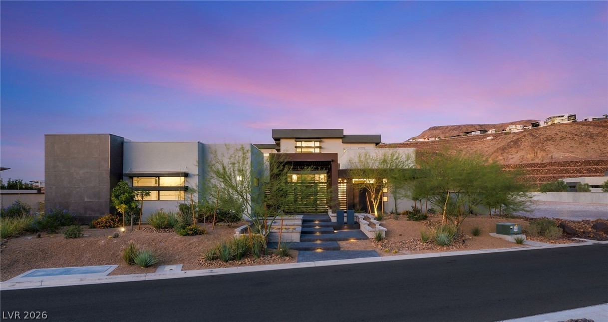 14 Sanctuary Peak Court — photo