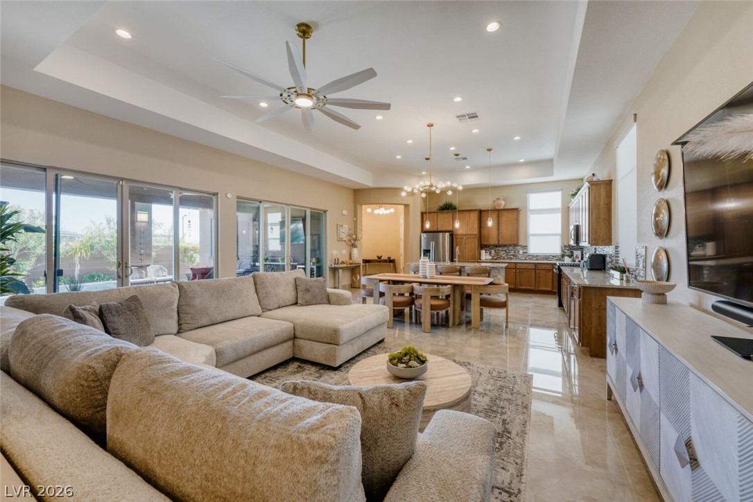 9926 Regency Canyon Way — photo