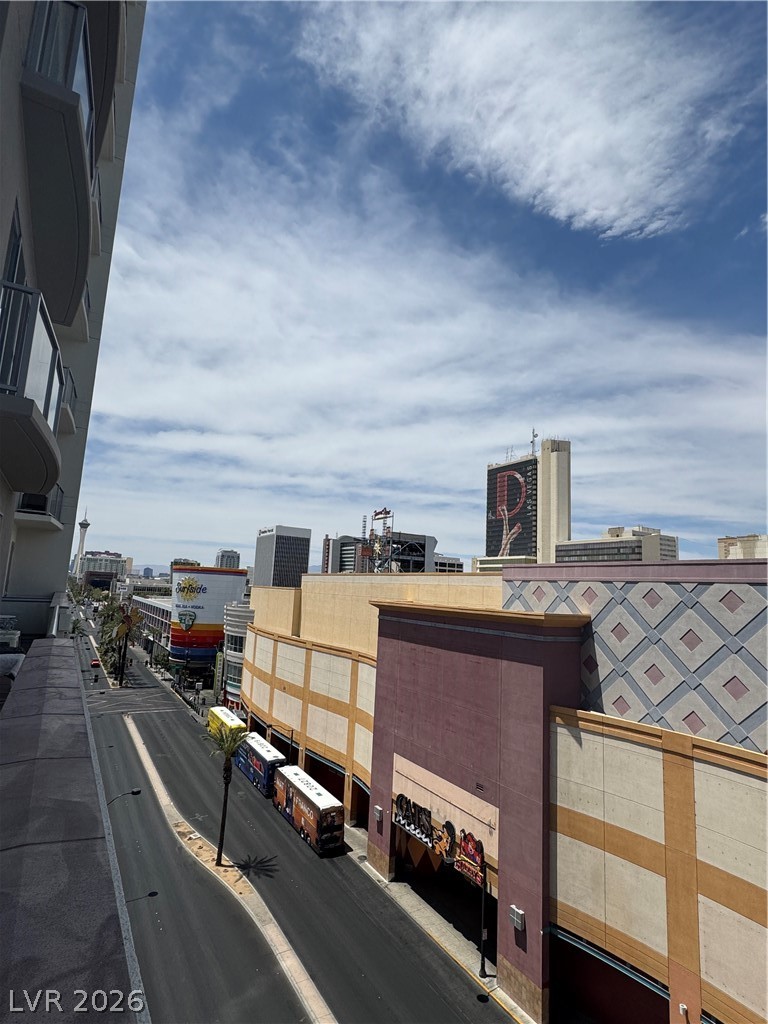 150 Las Vegas Boulevard 2213 — photo