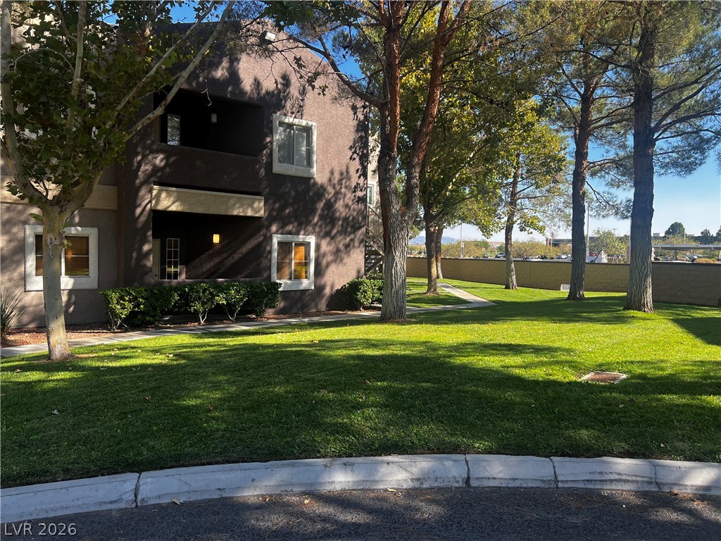 5250 South Rainbow Boulevard 1046 — photo
