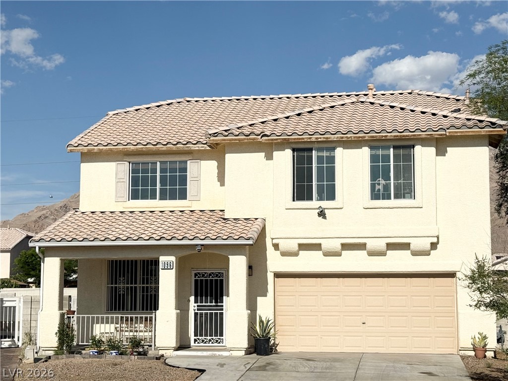 1096 North Sloan Lane — photo