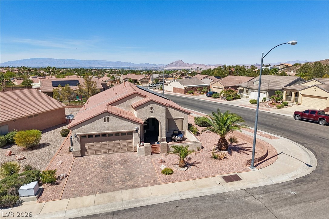 586 Cypress Gardens Place — photo