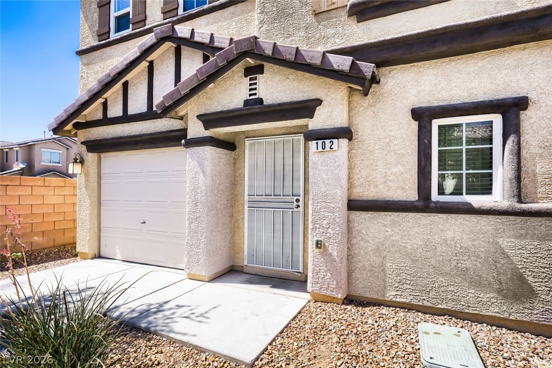 102 Masserta Court — photo