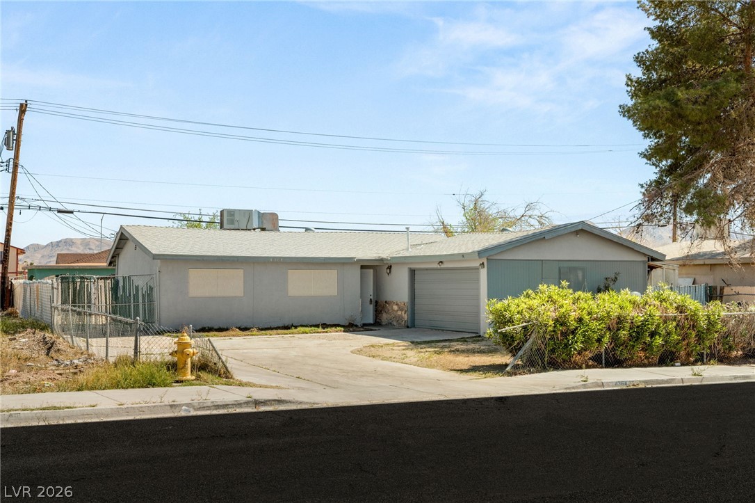 4364 Calimesa Street — photo