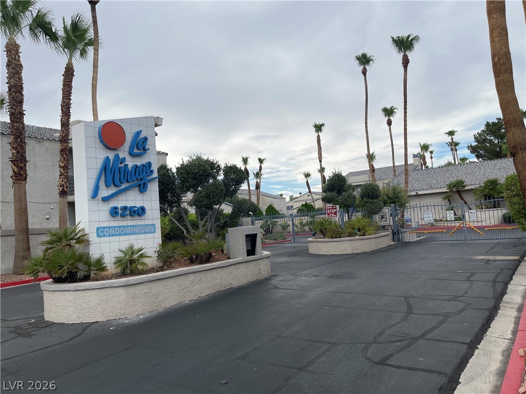 6250 West Flamingo Road 124 — photo