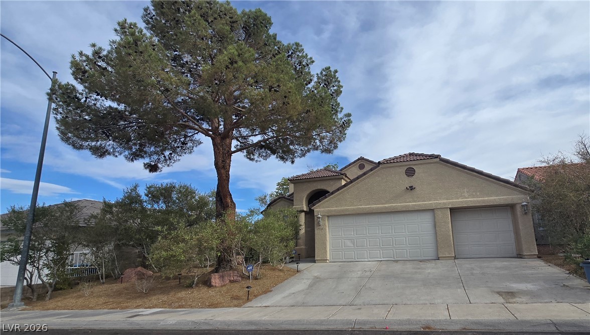 7733 Bentonite Drive — photo