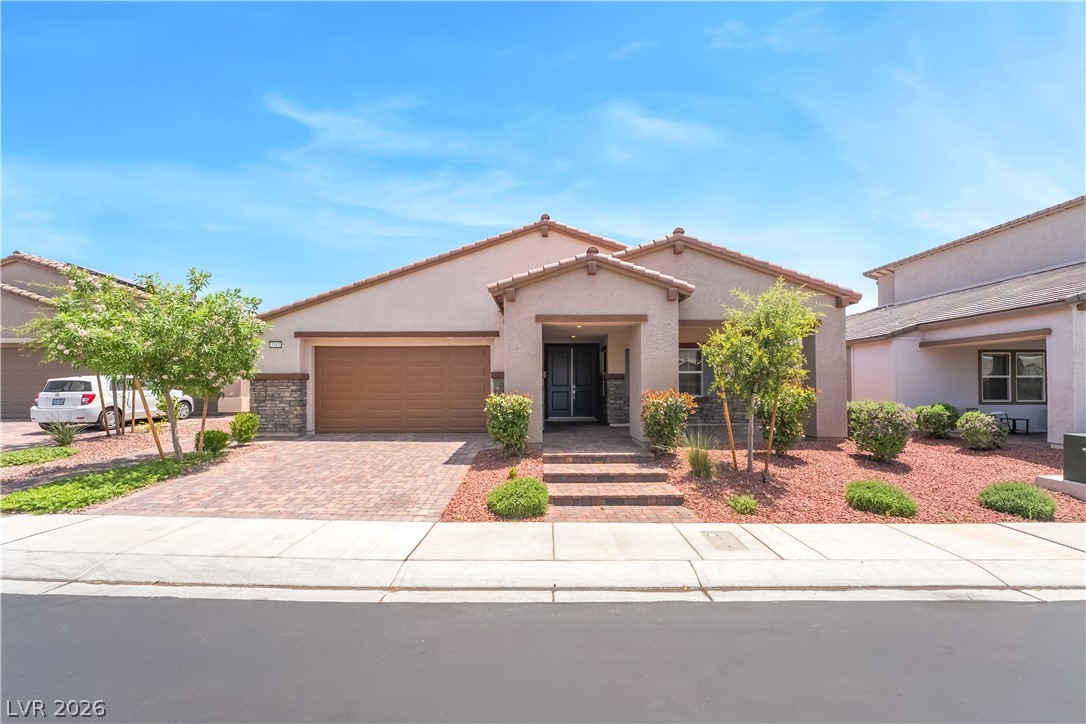 3513 Lamberto Cliff Way — photo