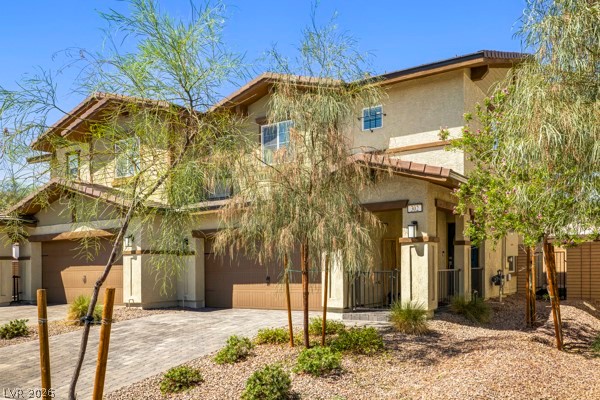 302 Bay Village Place — photo