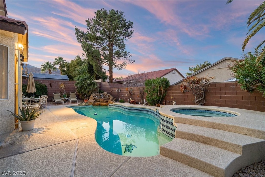 10212 Crystal Cloud Avenue — photo