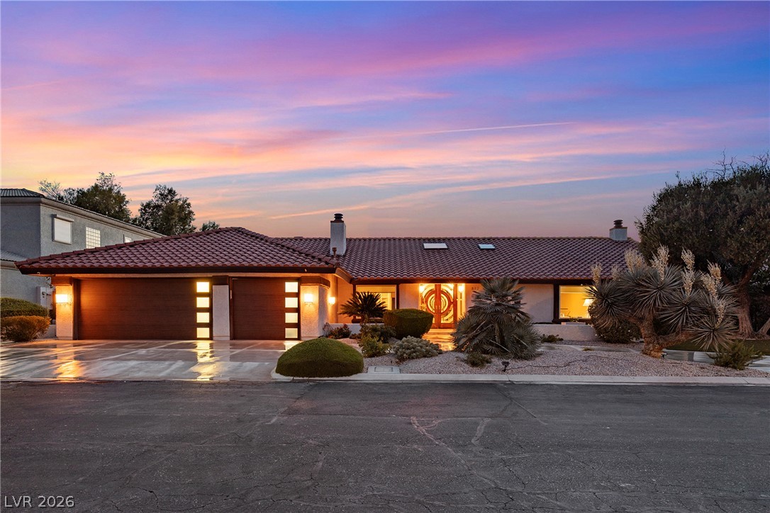812 Trotter Circle — photo