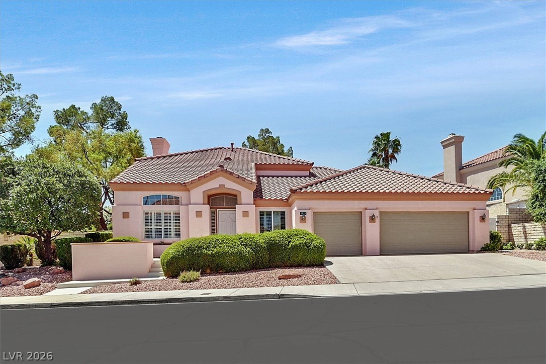 1925 Spyglass Drive — photo