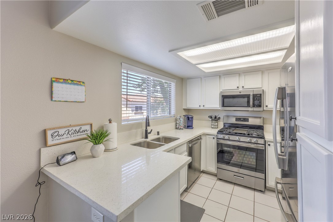 2975 Bluegrass Lane 1423 — photo