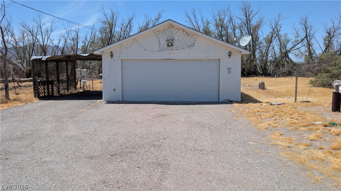 3061 West Amargosa Farm Road — photo