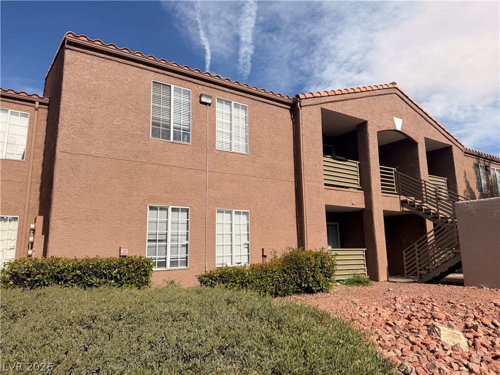 2121 Blue Breeze Drive 102 — photo