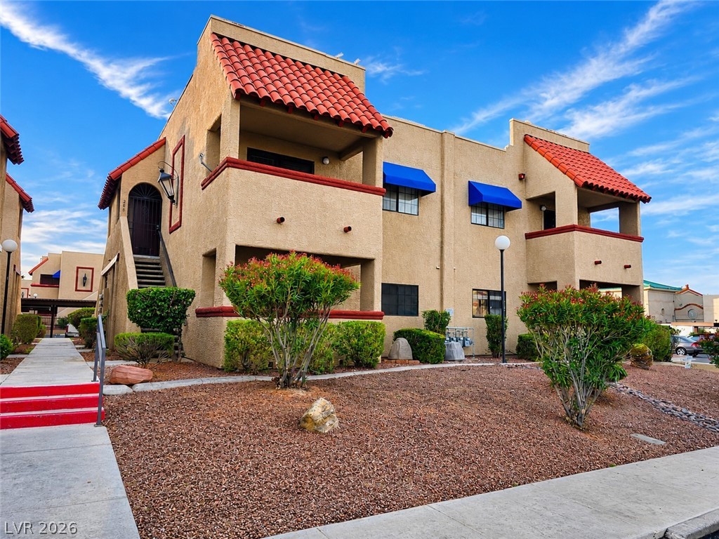 4211 Sanderling Circle 285 — photo