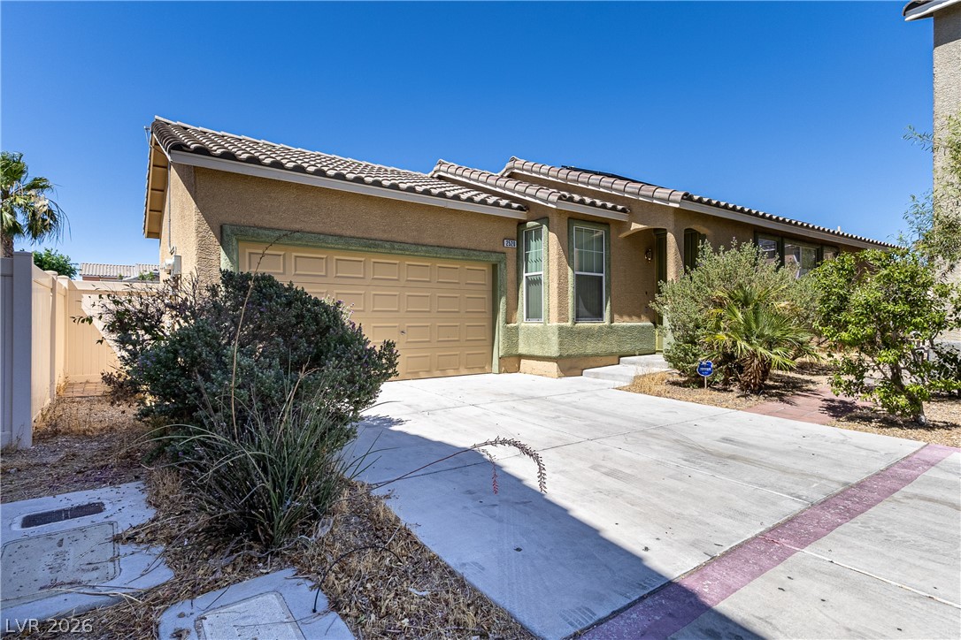 2520 Bottle Palm Court — photo