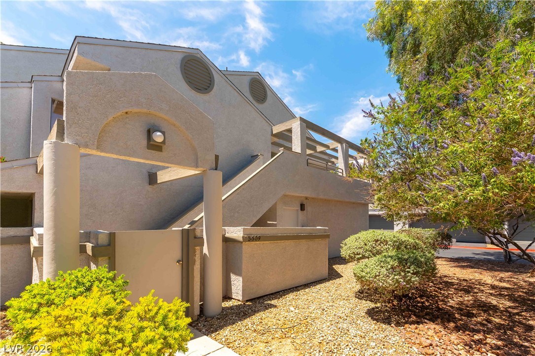 5609 Orchard Lane Unit 5609 — photo