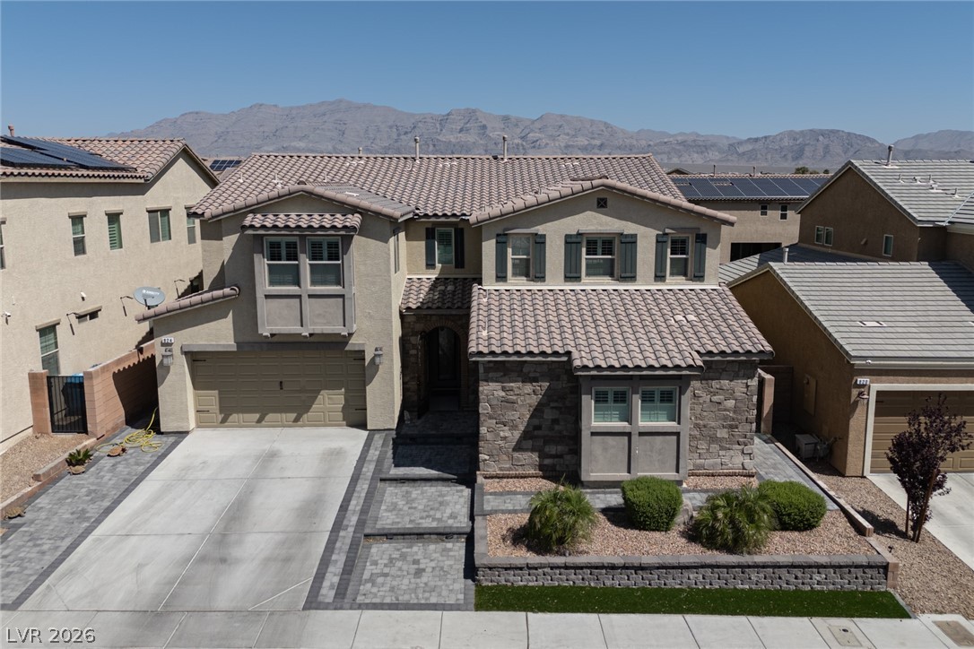 824 Claystone Ridge Avenue — photo