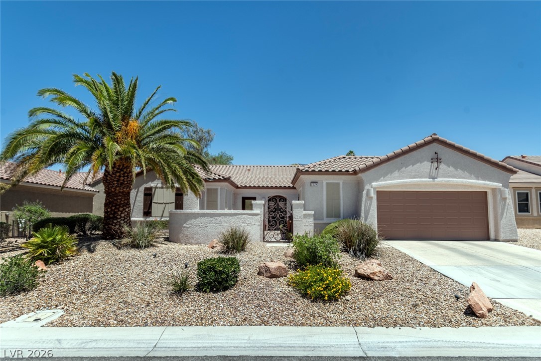 2328 Hardin Ridge Drive — photo