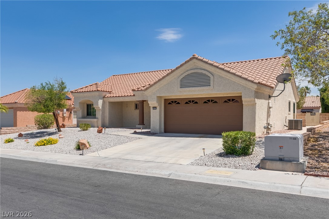 8809 Villa Ridge Drive — photo