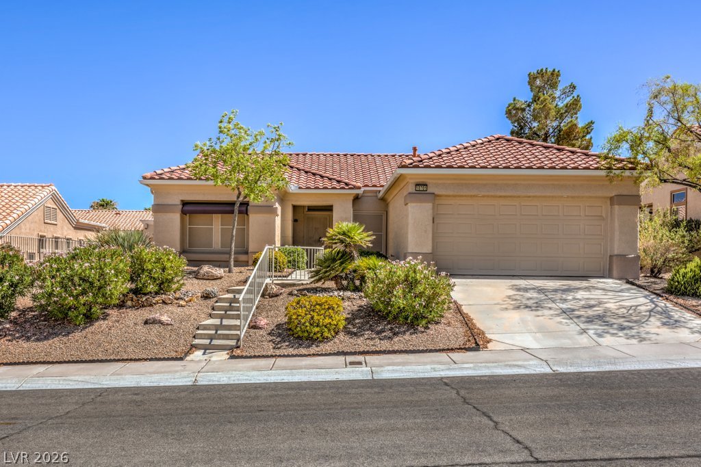 10701 Sky Meadows Avenue — photo