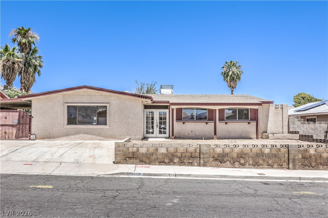 4462 Newton Drive — photo