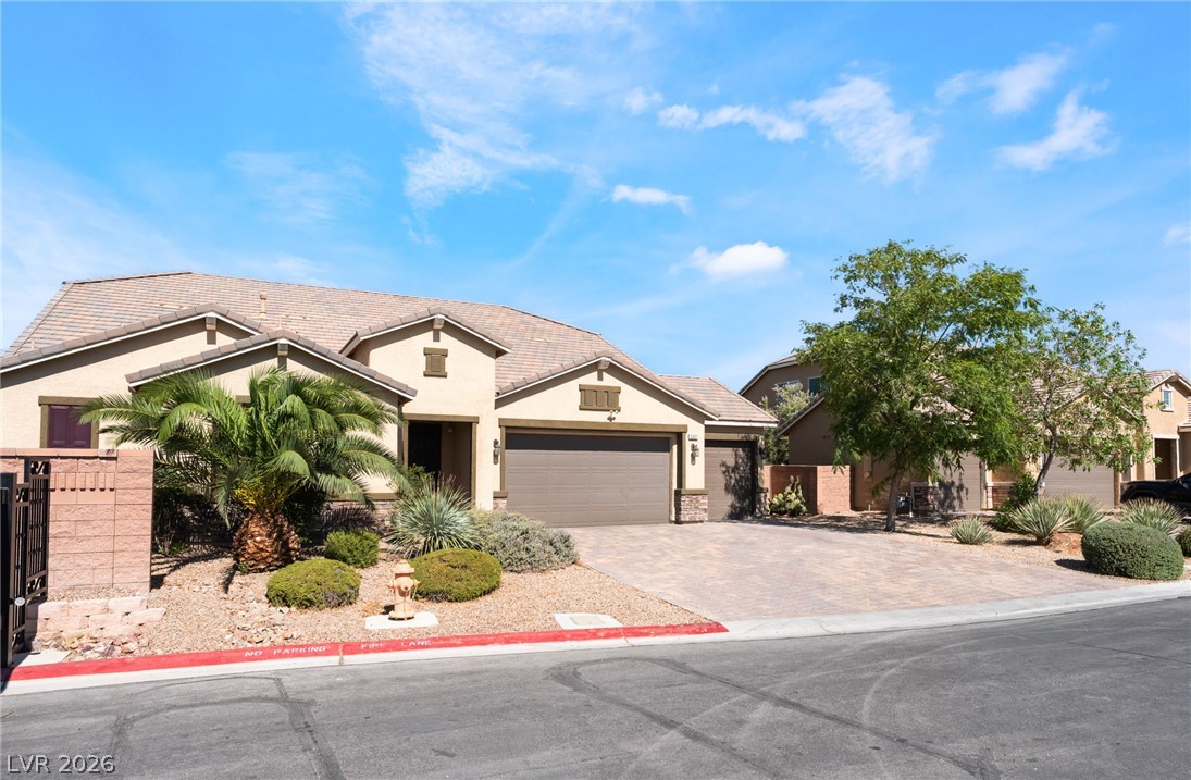 5601 Mackenzie Park Court — photo