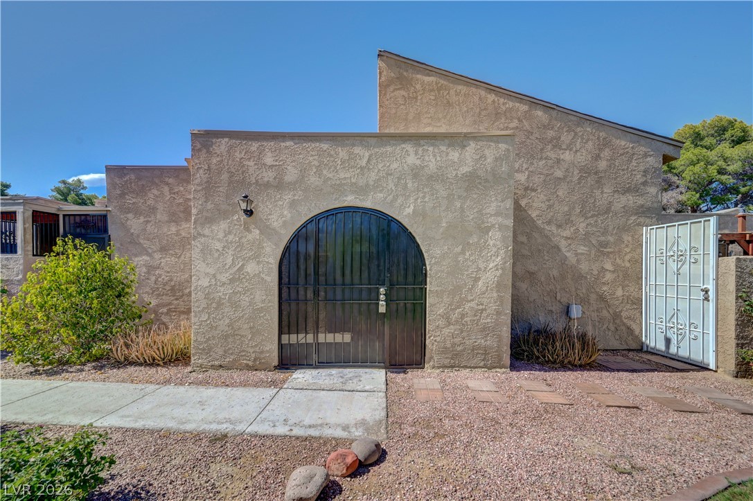4245 Park Court — photo