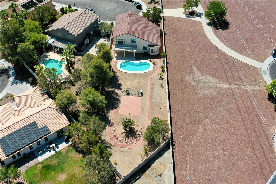 8332 Spring Arts Avenue — photo