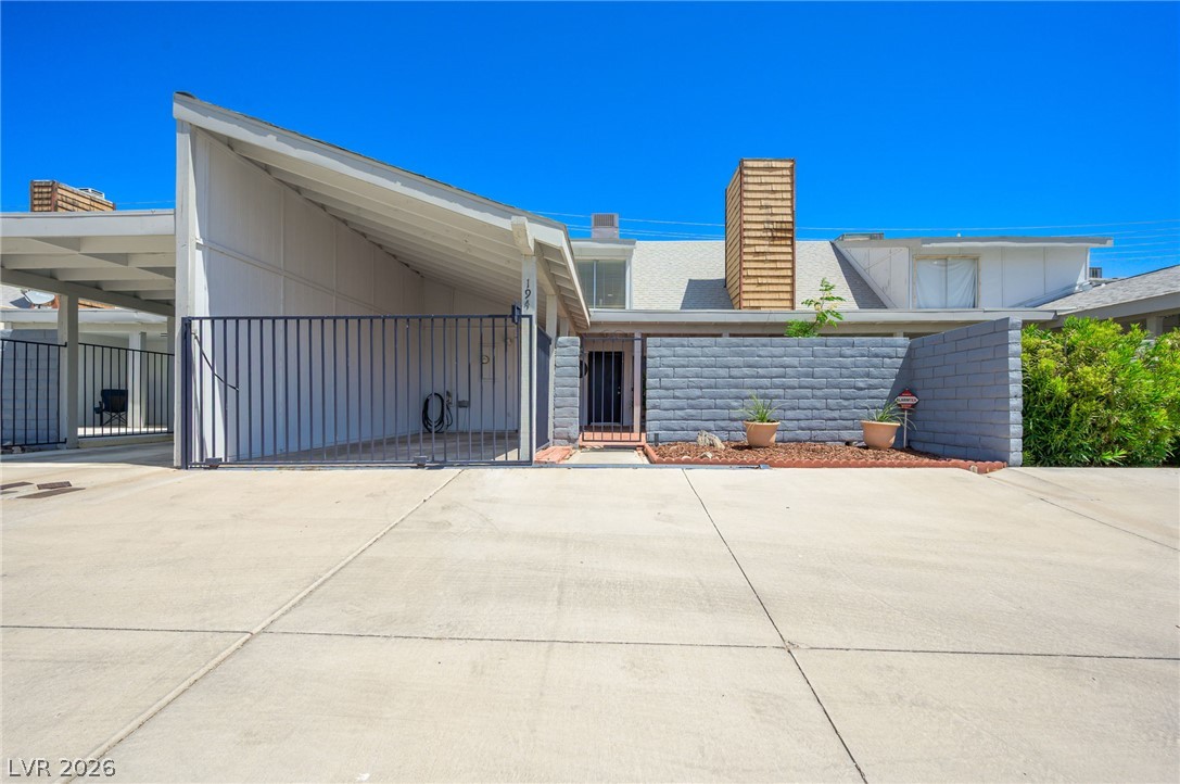 194 Sundance Shores Drive — photo