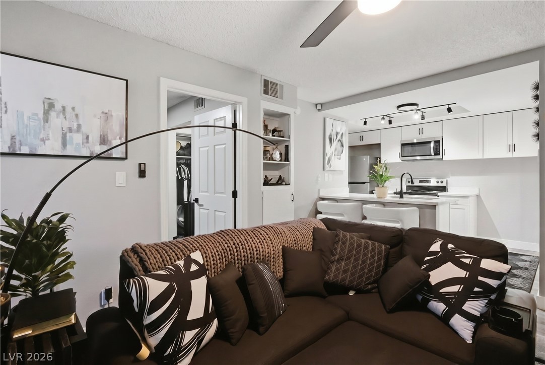4321 Gannet Circle 199 — photo