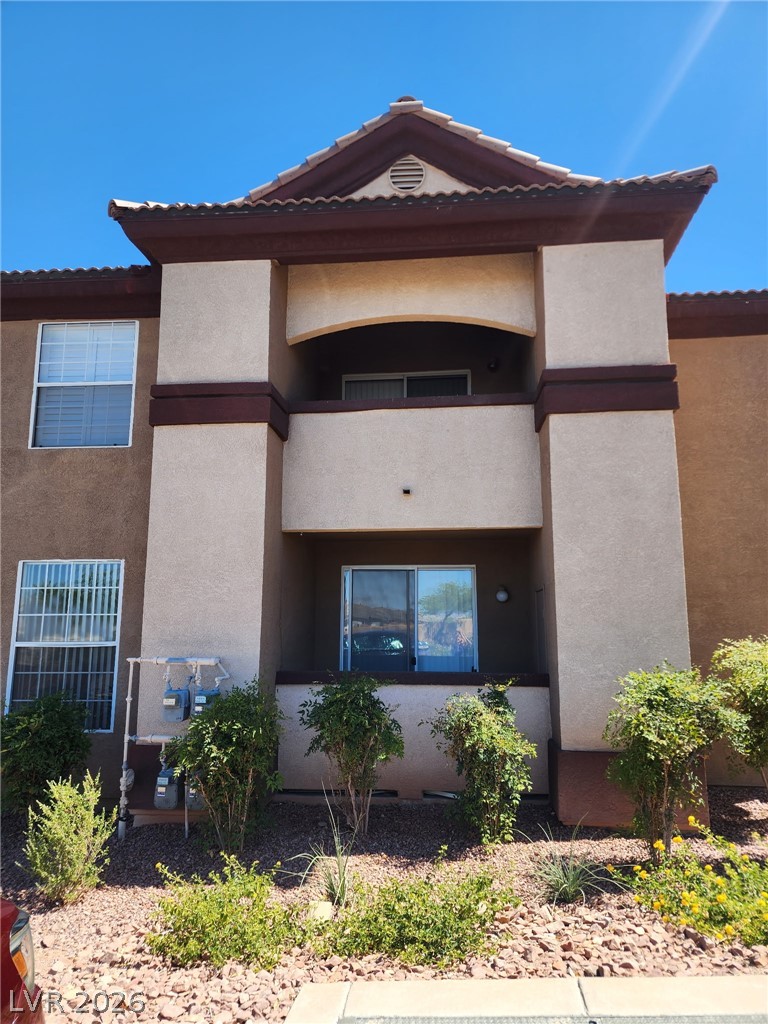 231 West Horizon Ridge Parkway 1127 — photo