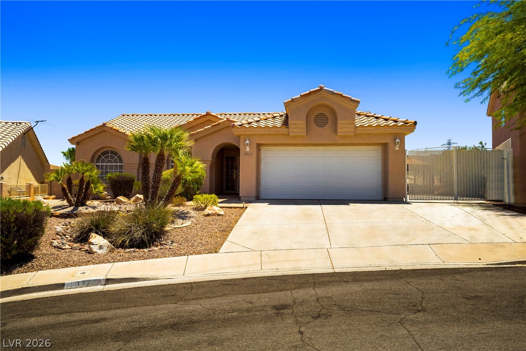 1022 Majesty Court — photo