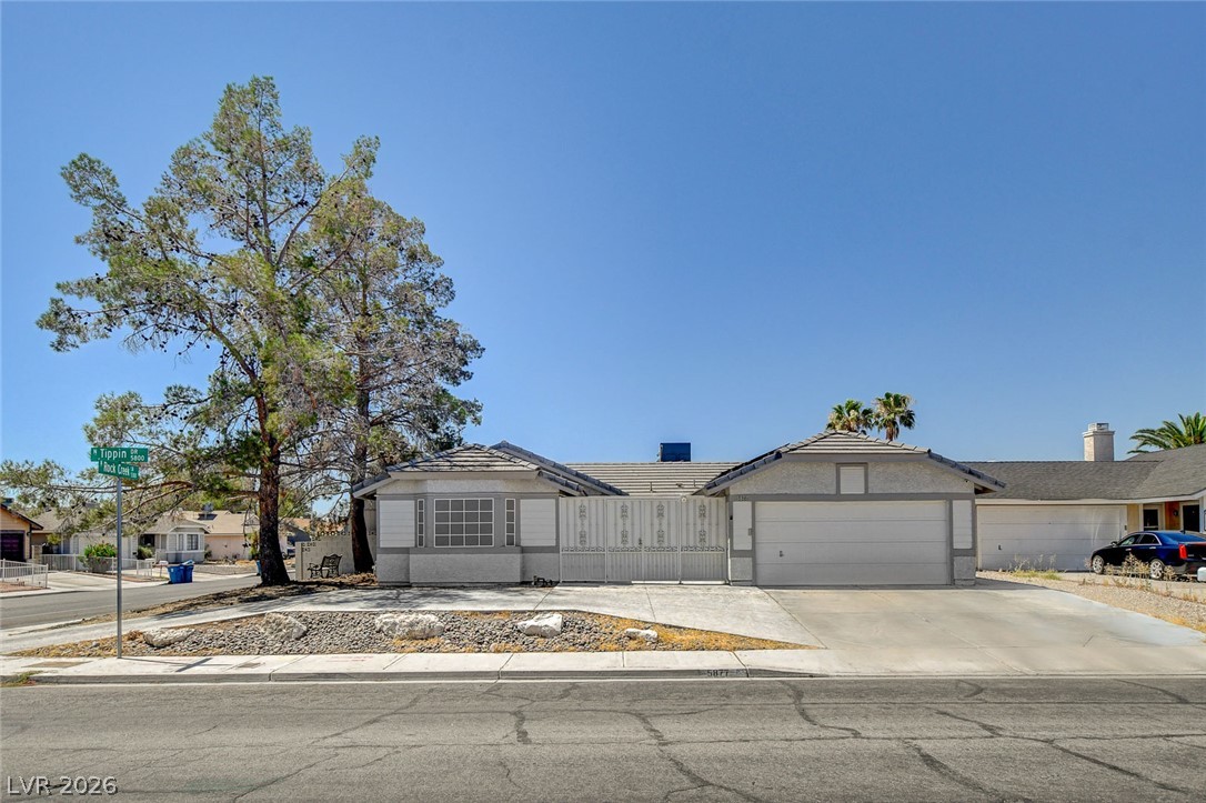 5877 Tippin Drive — photo
