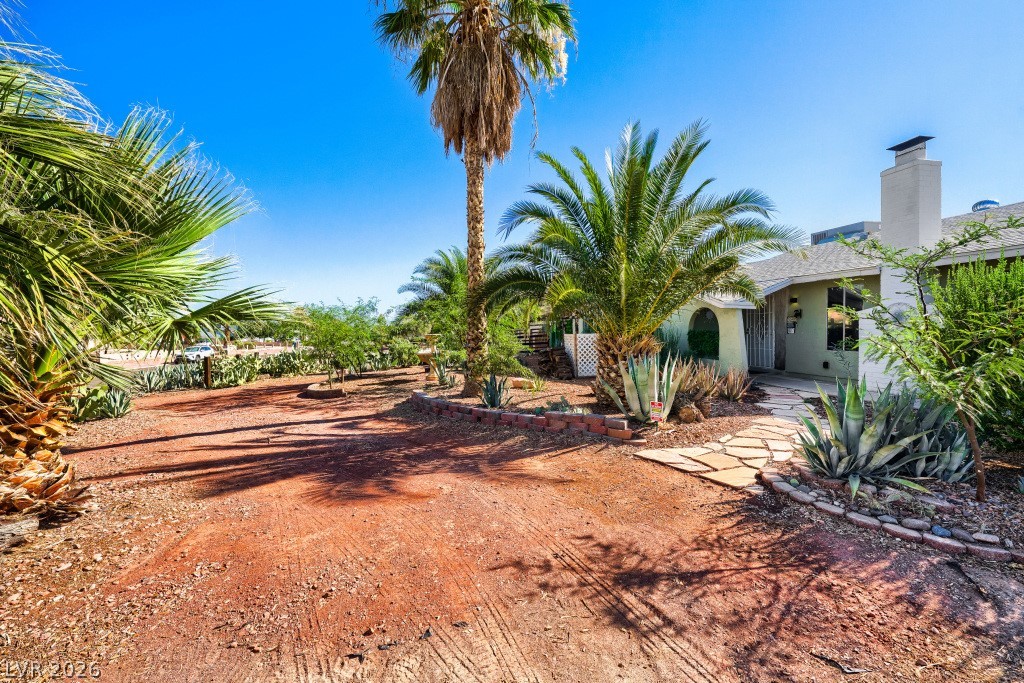 8054 Rodeo Drive — photo