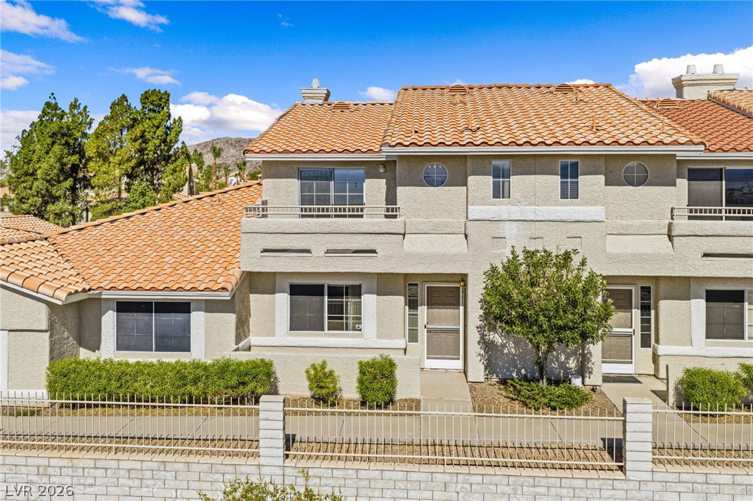 2176 Camel Mesa Drive — photo