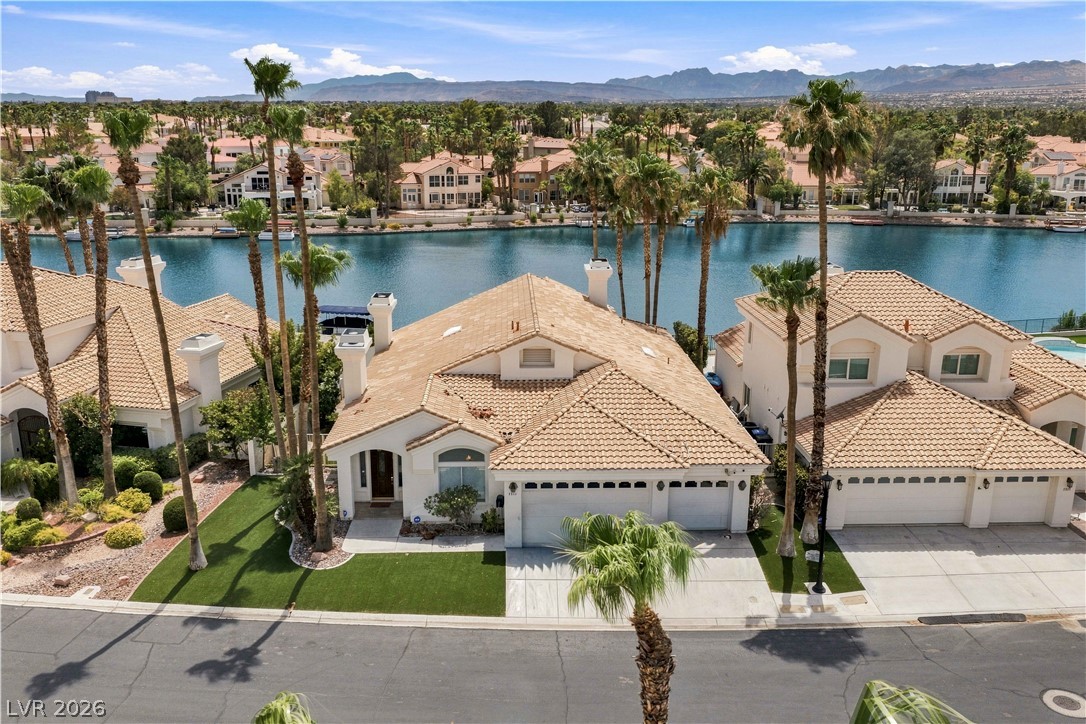 2933 Harbor Cove Drive — photo