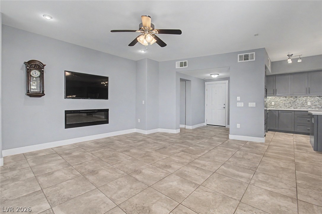 2555 Hampton Road 6308 — photo