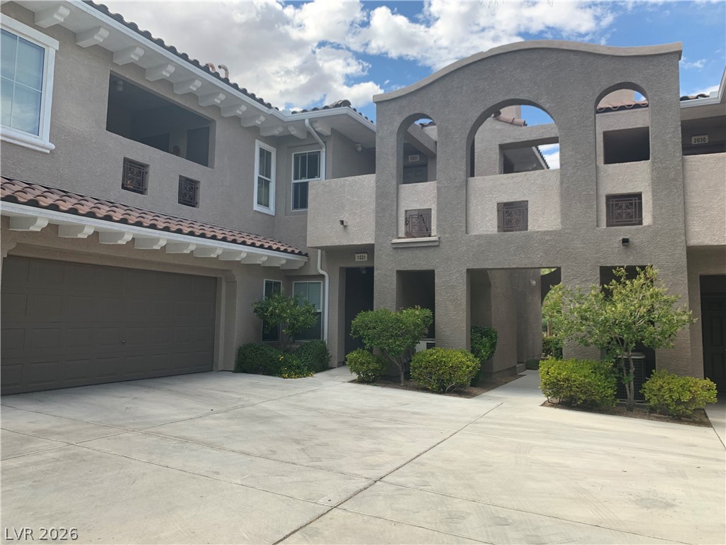 11830 Portina Drive 2031 — photo