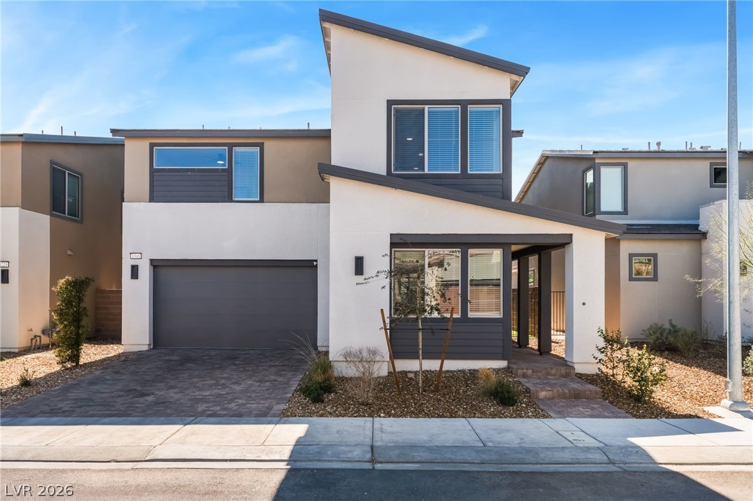 1305 Crimson Sunbird Avenue — photo