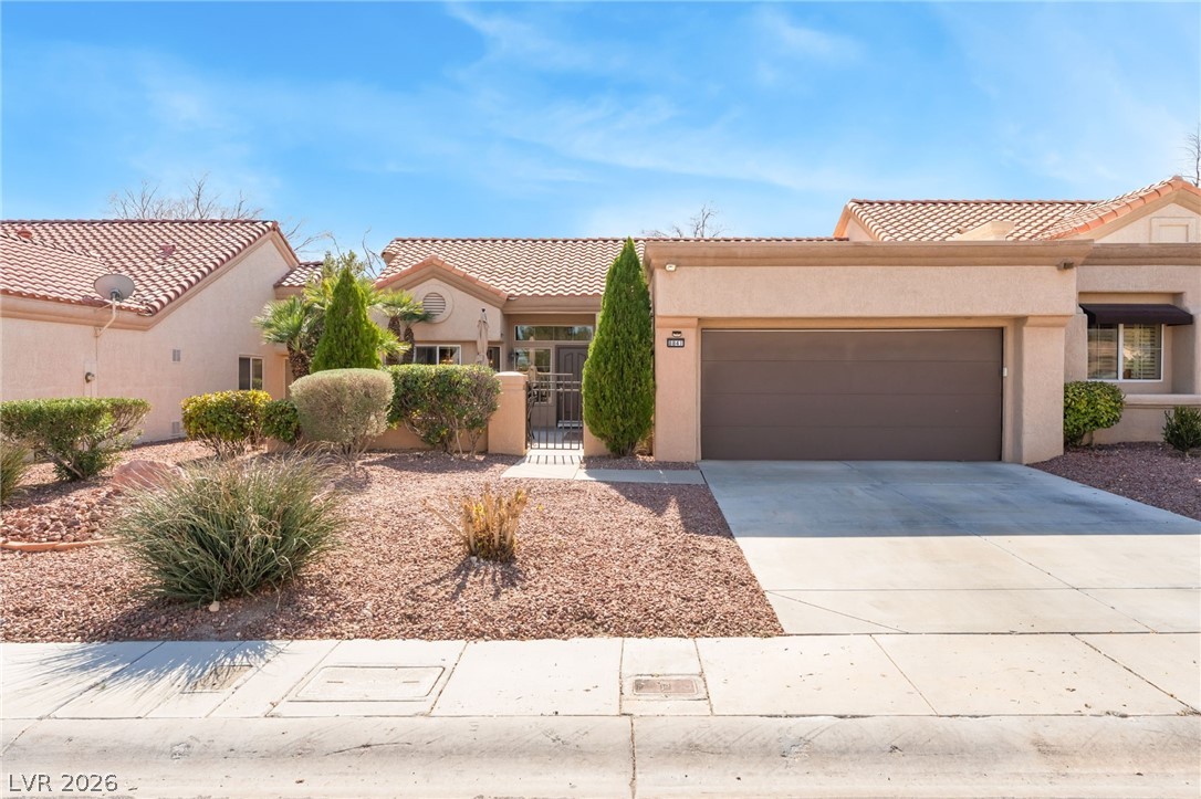 8841 Faircrest Drive — photo