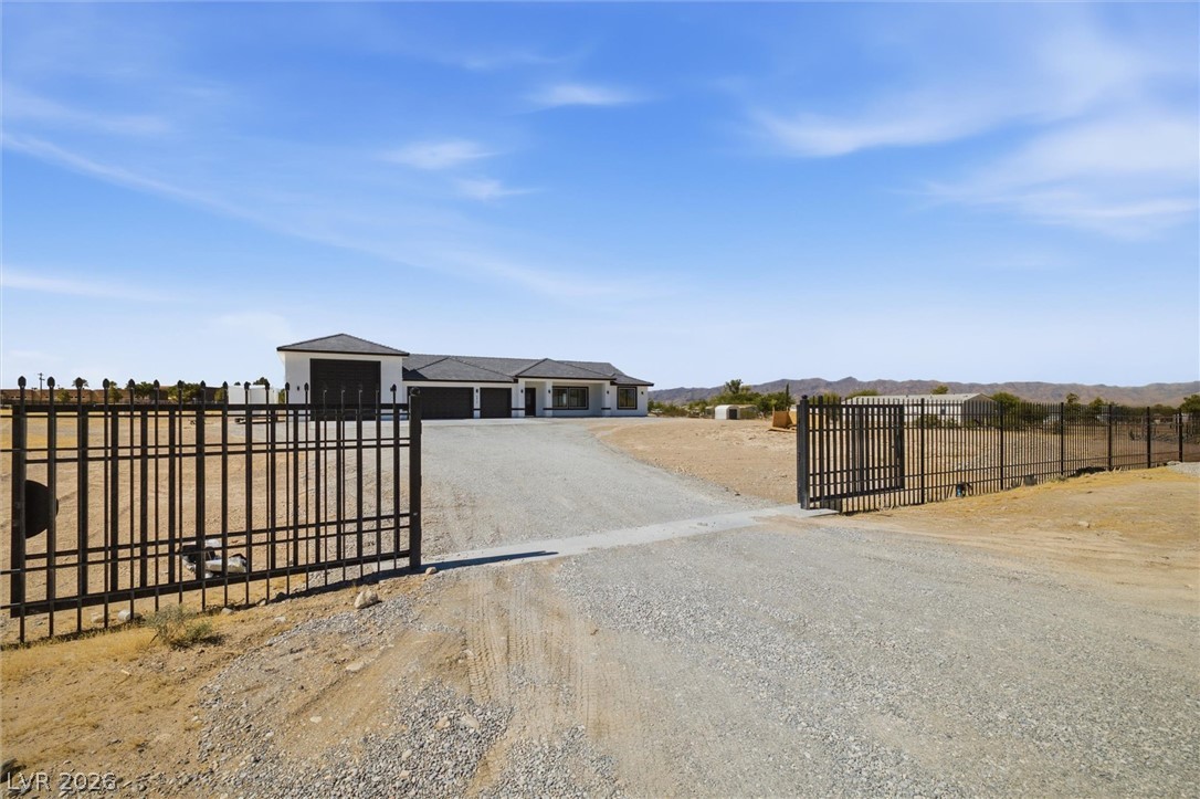 5910 East Kellogg Road — photo