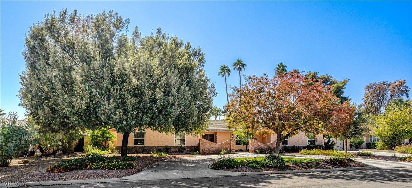 3753 Meadowcrest Drive — photo