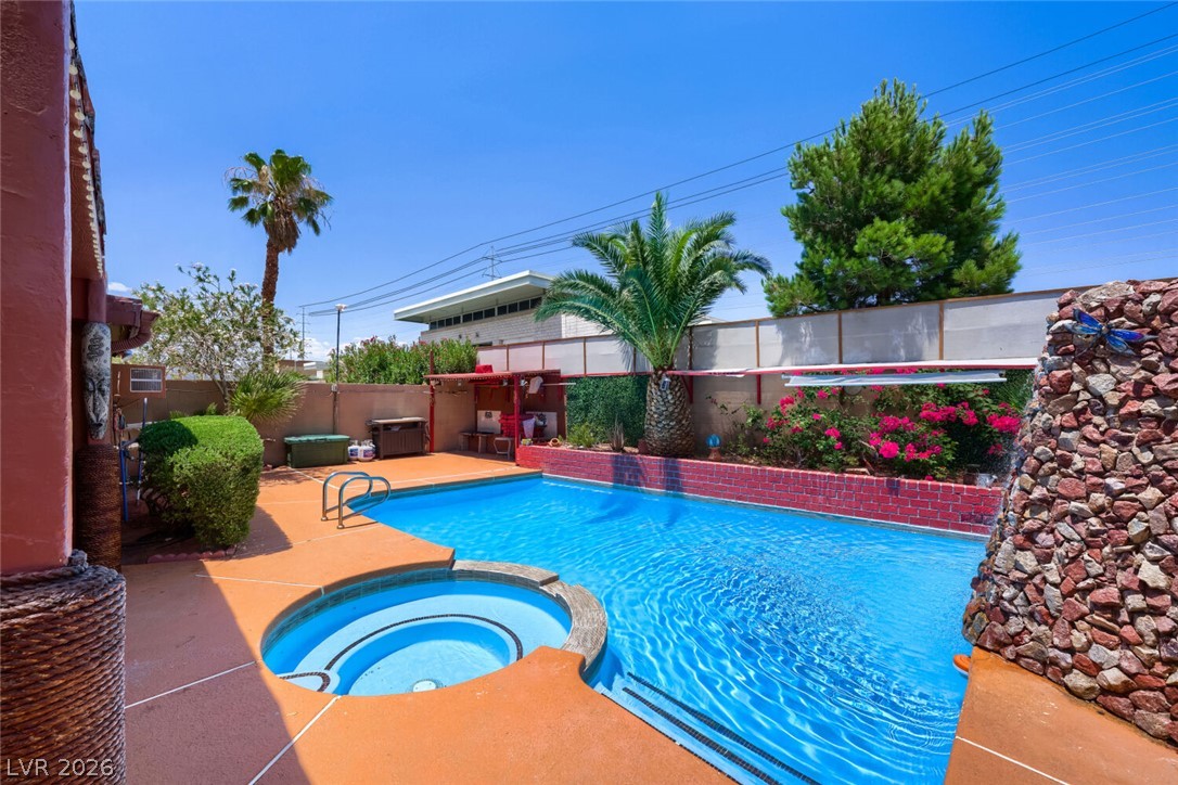 6712 Oak Valley Drive — photo