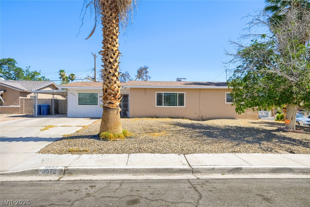 3572 Regents Circle — photo