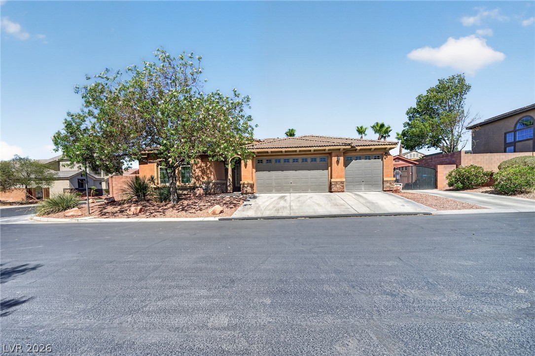 11212 Hudson Brook Street — photo