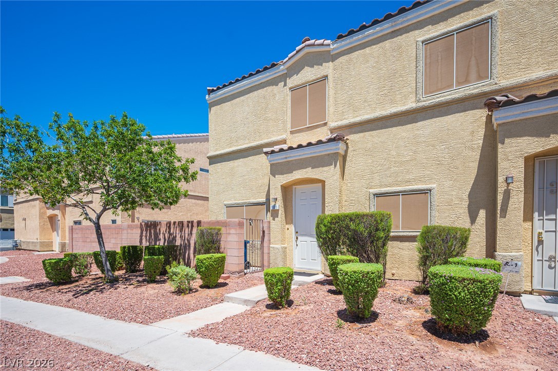 6313 Sandy Ridge Street 101 — photo