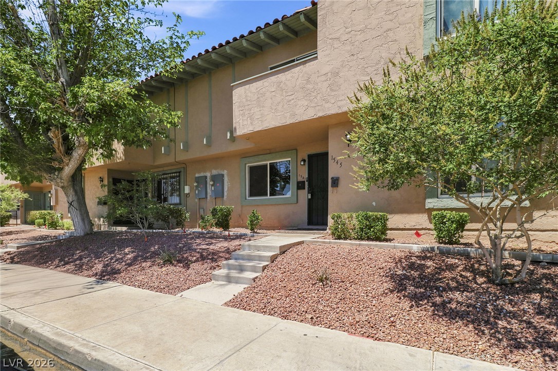 1541 Saylor Way — photo