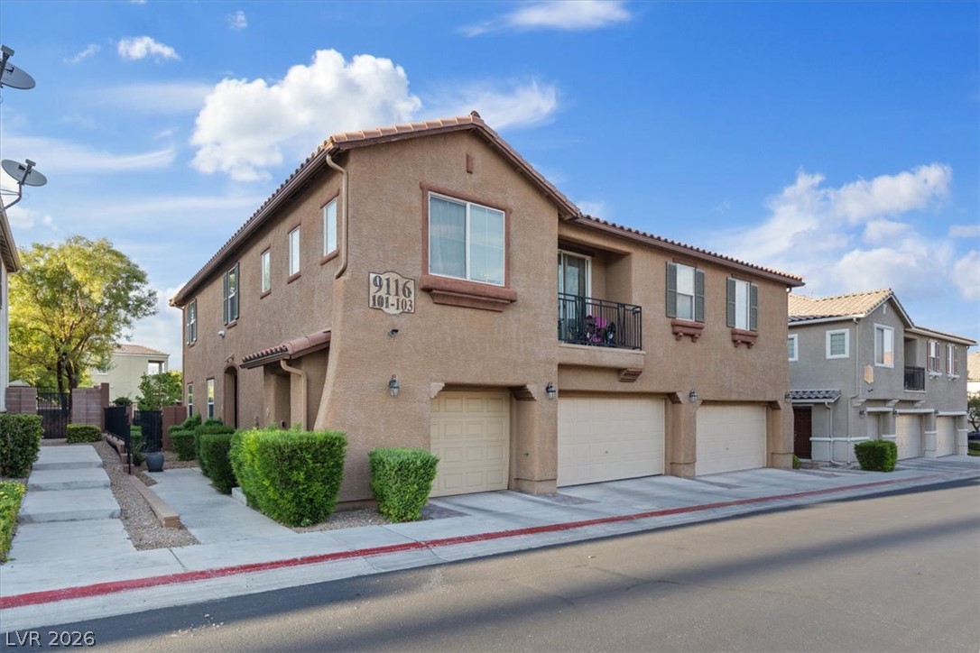 9116 Alpine Grove Avenue Unit 103 — photo