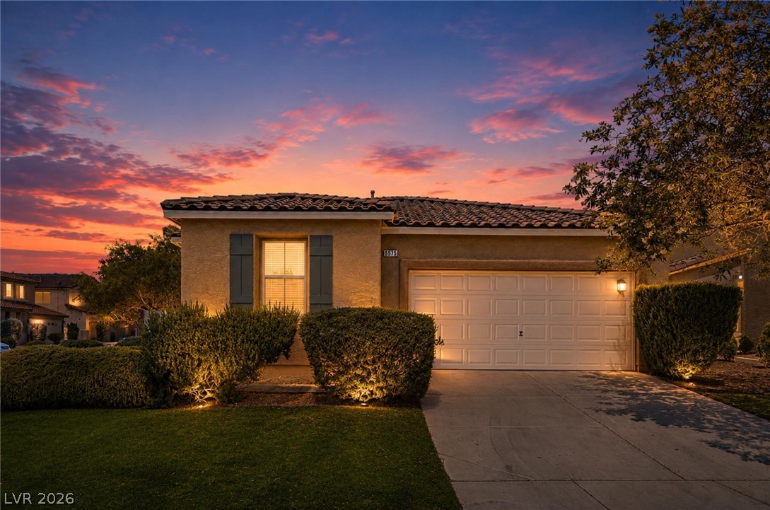 5575 Cresent Valley Street — photo